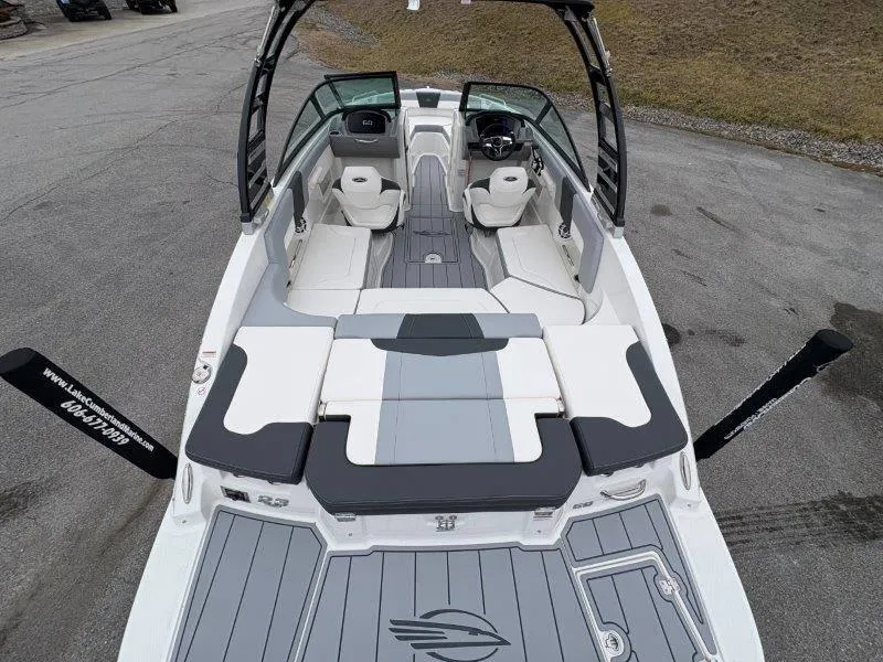 Slide: The Image of Chaparral 23 SSI SPORT 2025 - 66