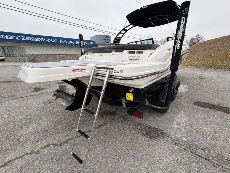 Slide: The Image of Chaparral 23 SSI SPORT 2025 - 77