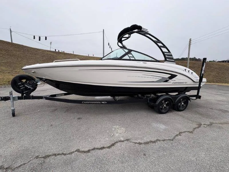 Slide: The Image of Chaparral 23 SSI SPORT 2025 - 83
