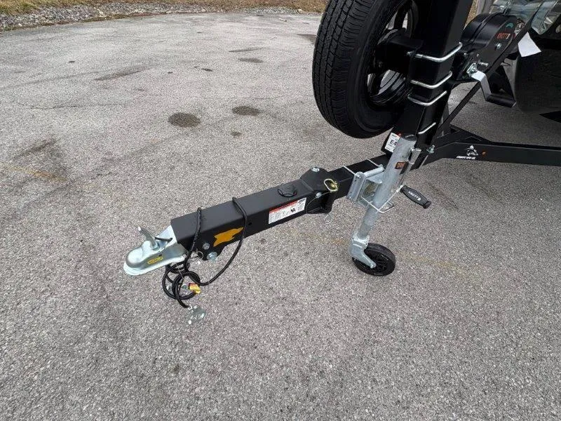 Slide: The Image of Chaparral 23 SSI SPORT 2025 - 85