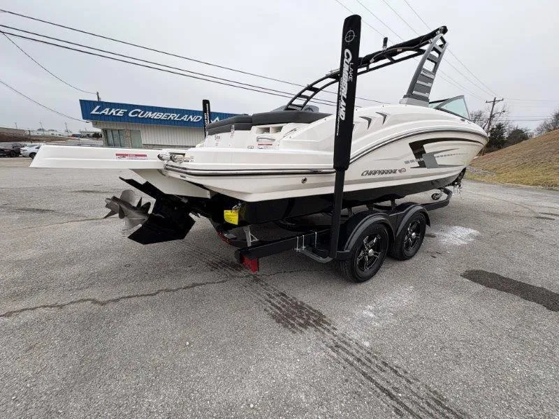 Slide: The Image of Chaparral 23 SSI SPORT 2025 - 89