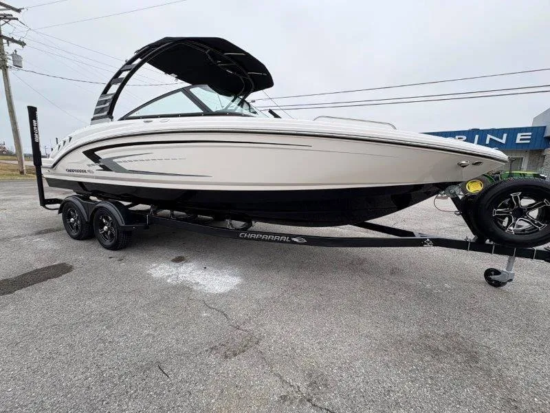 Slide: The Image of Chaparral 23 SSI SPORT 2025 - 98