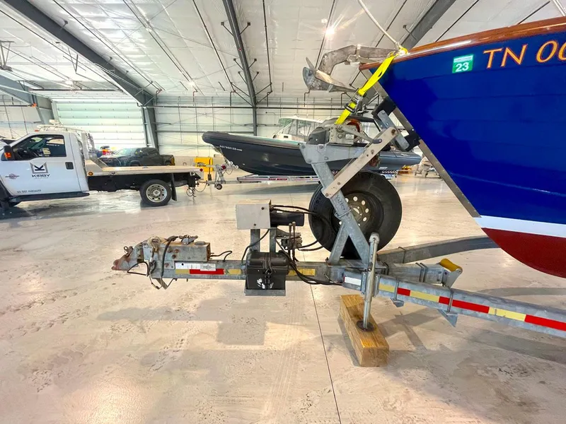 Slide: The Image of Bow and Trailer - 29