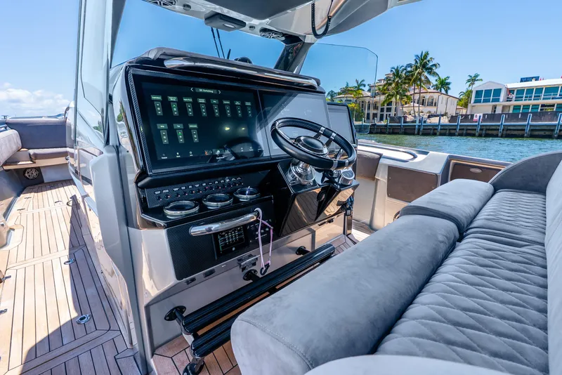 Slide: The Image of Nor-Tech 560 Sport Center Console 2018 - 54