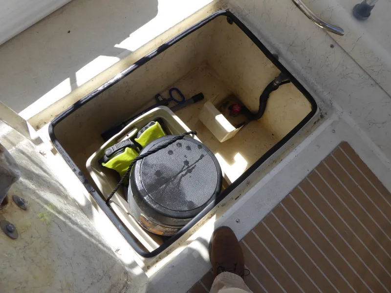 Slide: The Image of Aft Hold - 16