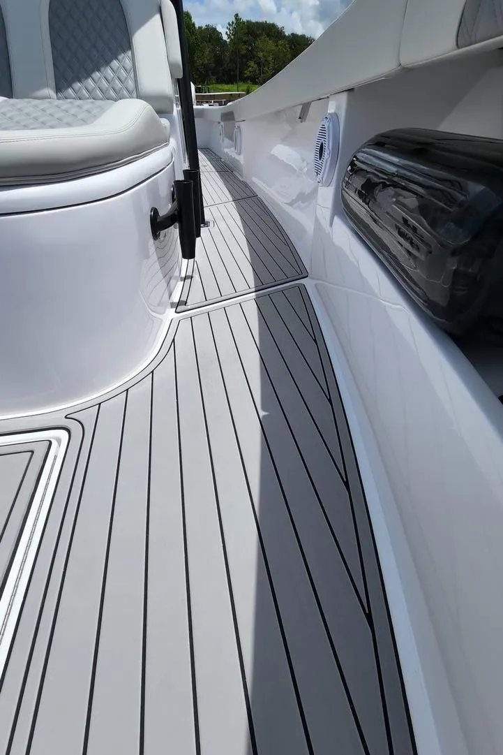 Slide: The Image of 2023 Front Runner 39 CC boat deck with sleek design and modern features. - 26