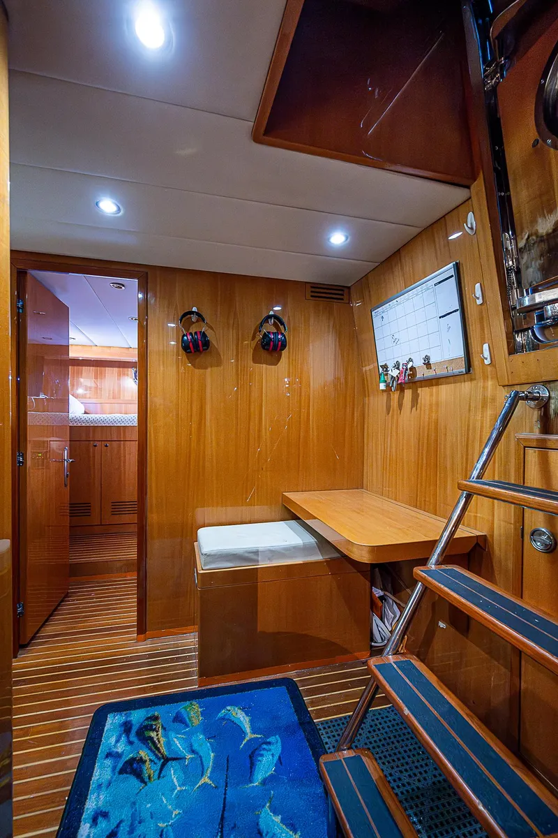 Slide: The Image of Johnson 78 Cockpit Motoryacht 2013 - 64