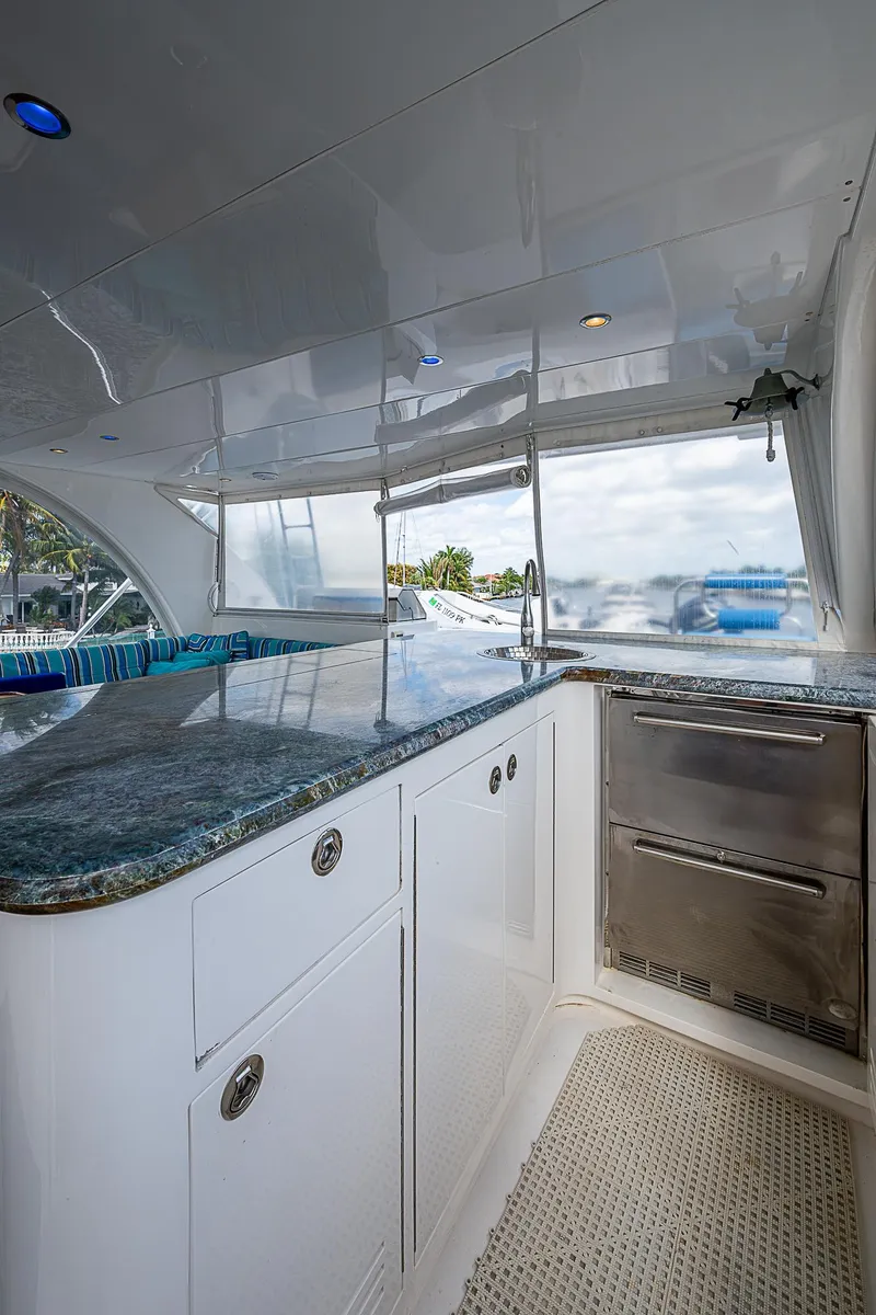 Slide: The Image of Johnson 78 Cockpit Motoryacht 2013 - 72
