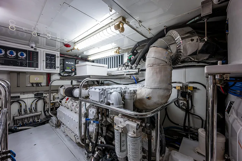 Slide: The Image of Johnson 78 Cockpit Motoryacht 2013 - 79