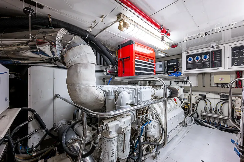 Slide: The Image of Johnson 78 Cockpit Motoryacht 2013 - 81