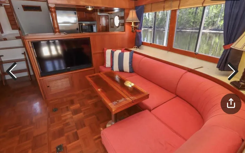 Slide: The Image of Kadey-Krogen Wide-Body 1994 - 13