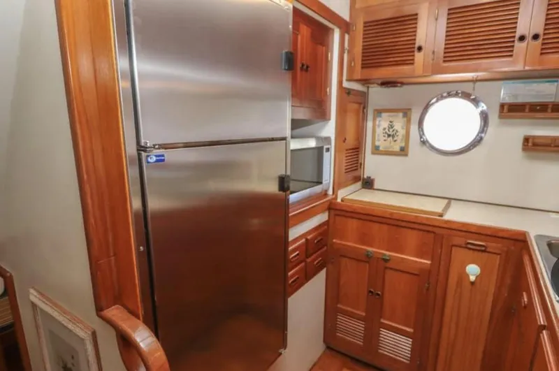 Slide: The Image of Kadey-Krogen Wide-Body 1994 - 14