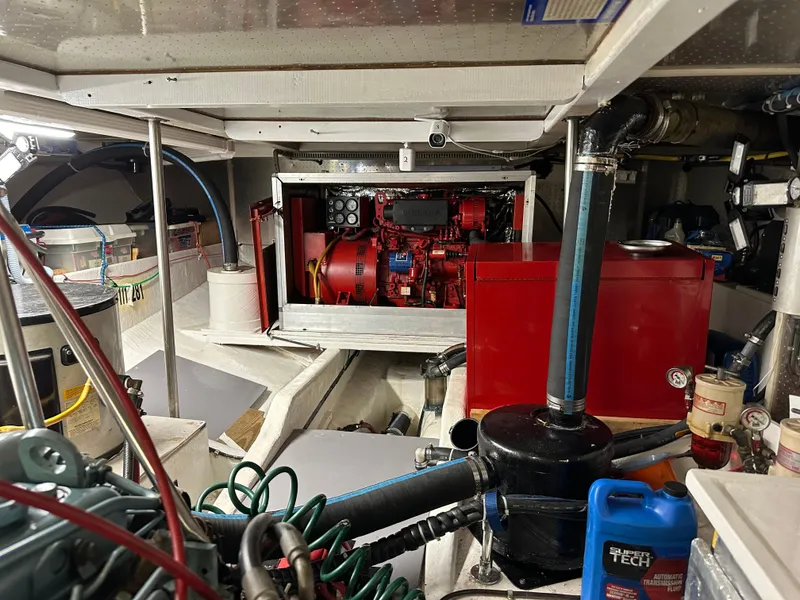 Slide: The Image of Kadey-Krogen Wide-Body 1994 - 18