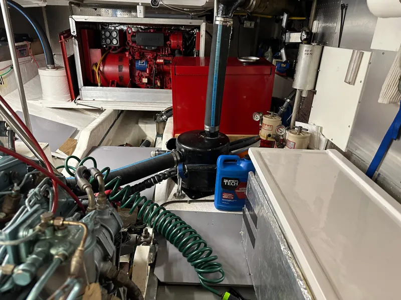 Slide: The Image of Kadey-Krogen Wide-Body 1994 - 22