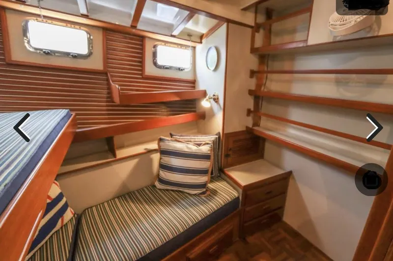 Slide: The Image of Kadey-Krogen Wide-Body 1994 - 31