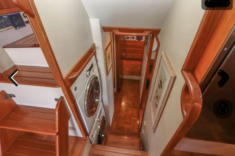 Slide: The Image of Kadey-Krogen Wide-Body 1994 - 32