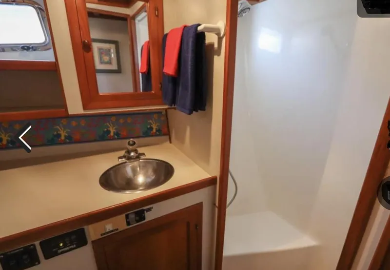 Slide: The Image of Kadey-Krogen Wide-Body 1994 - 8