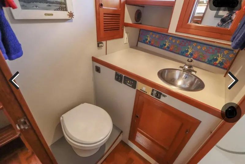 Slide: The Image of Kadey-Krogen Wide-Body 1994 - 9