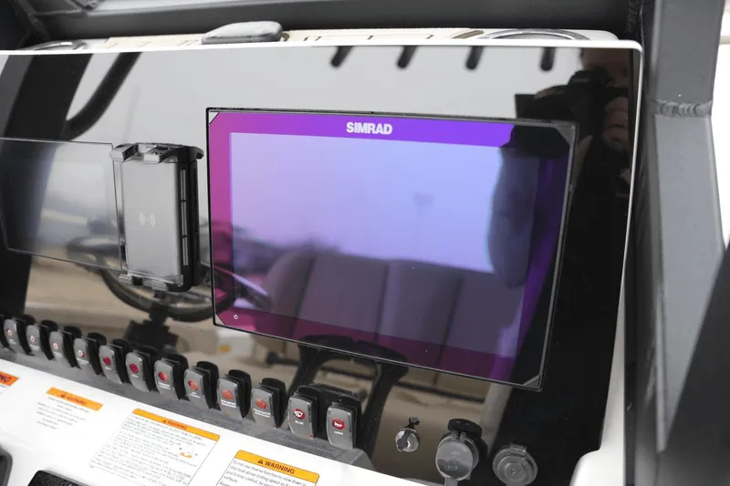 Slide: The Image of Yamaha 255 FISH SPORT 2024 - 10