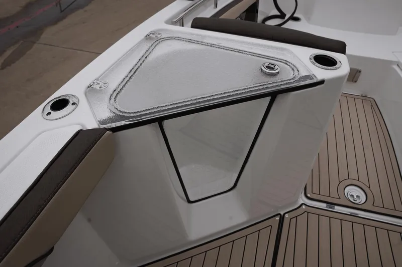 Slide: The Image of Yamaha 255 FISH SPORT 2024 - 18