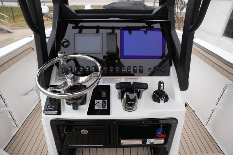 Slide: The Image of Yamaha 255 FISH SPORT 2024 - 8