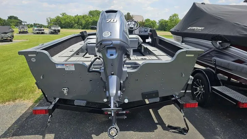 Slide: The Image of Starcraft STORM 166SC SE 2025 - 5