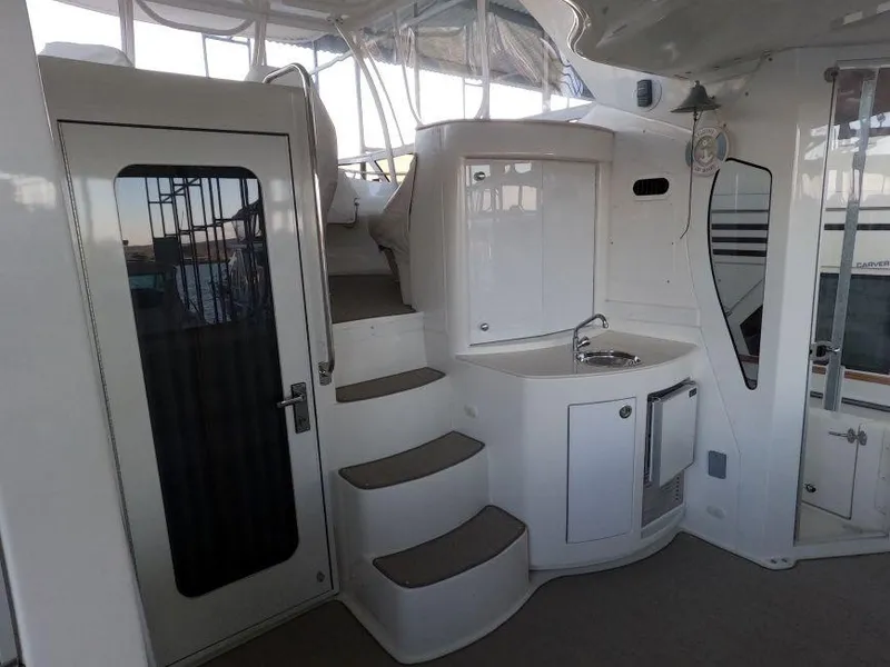 Slide: The Image of Carver 47 CPMY - Co-Designed by BMW 2007 - 12