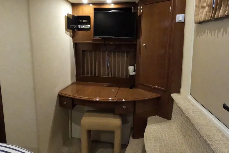 Slide: The Image of master stateroom desk - 33