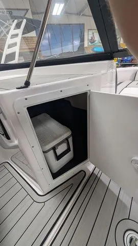 Slide: The Image of Yamaha 195S 2025 - 18