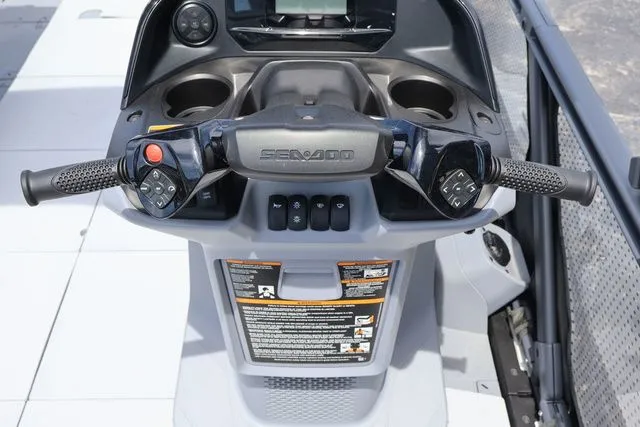 Slide: The Image of Sea-Doo Switch Cruise 21 2025 - 21