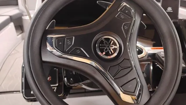 Slide: The Image of Yamaha 255XD 2025 - 24