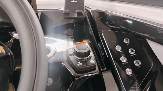 Slide: The Image of Yamaha 255XD 2025 - 25