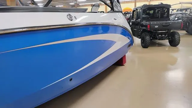 Slide: The Image of Yamaha 255XD 2025 - 65