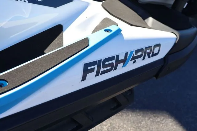 Slide: The Image of Sea-Doo PWC FISHPRO SPORT 170 AUD WH IBR IDF 25 2025 - 10