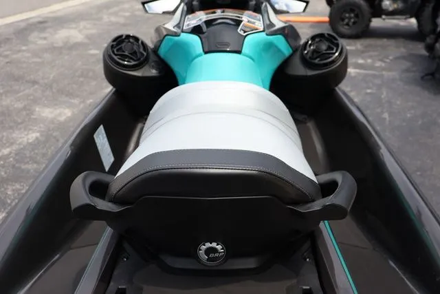 Slide: The Image of Sea-Doo GTR™ 230 BRP Premium Audio, iBR 2025 - 12