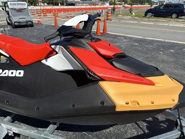 Slide: The Image of Sea-Doo PWC SPARK CONV 90 OR 2UP IBR 25 2025 - 9