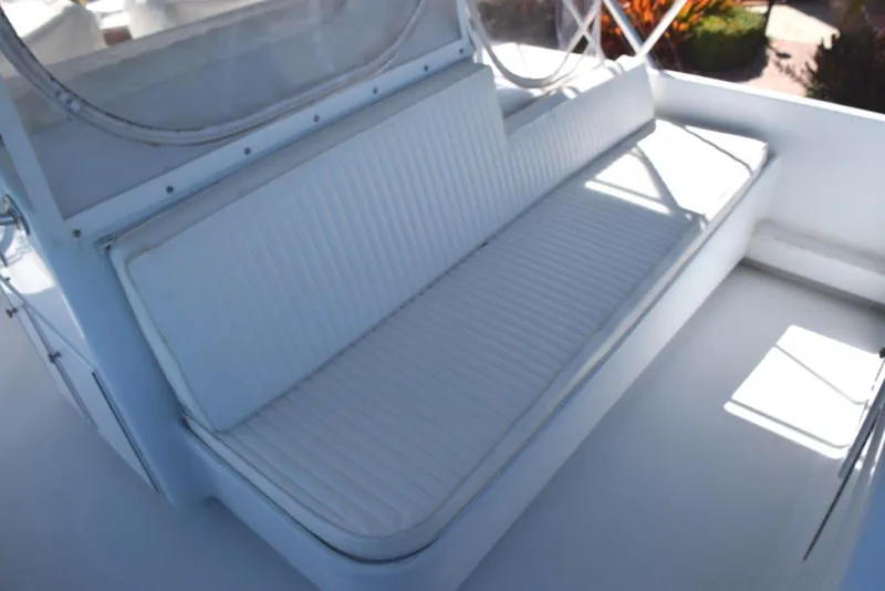 Slide: The Image of Flybridge forward lounge - 34