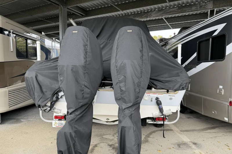 Slide: The Image of Carolina Sea Chaser 27 HFC 2022 - 1