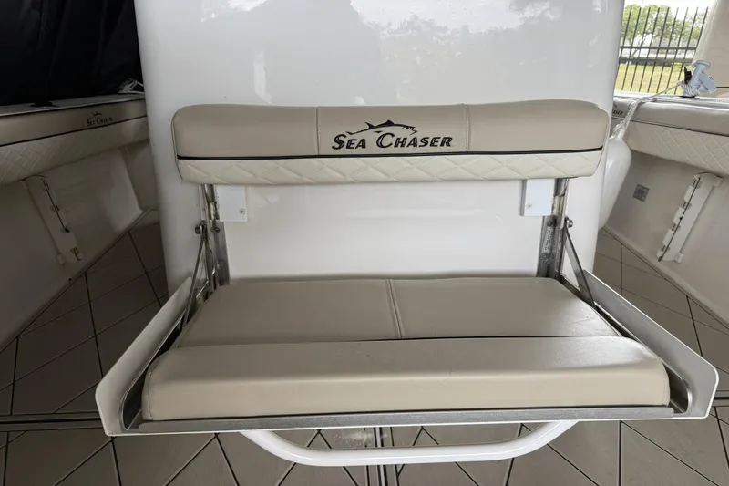 Slide: The Image of Carolina Sea Chaser 27 HFC 2022 - 15