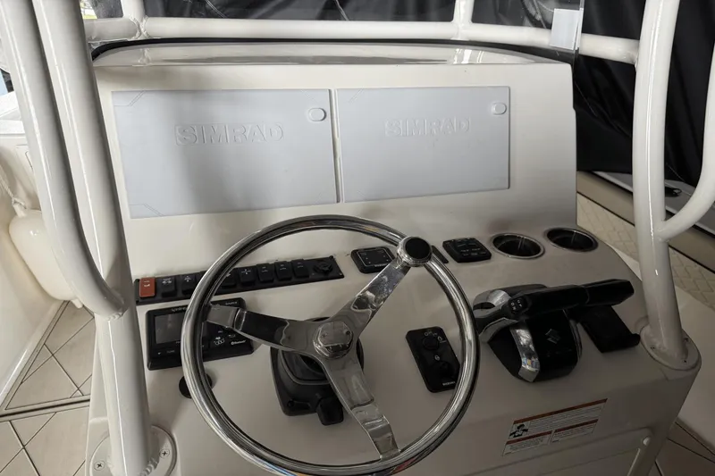 Slide: The Image of Carolina Sea Chaser 27 HFC 2022 - 3