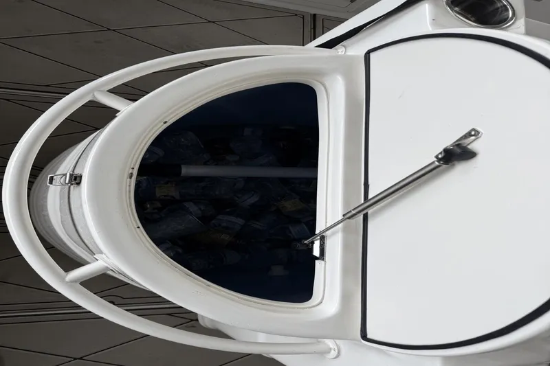 Slide: The Image of Carolina Sea Chaser 27 HFC 2022 - 8