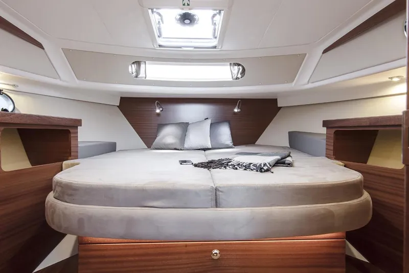 Slide: The Image of Manufacturer Provided Image - 8