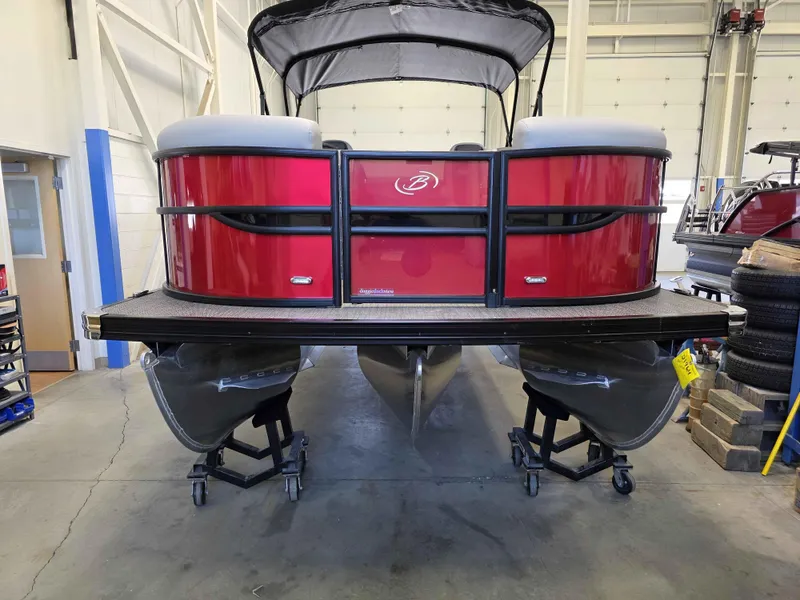 Slide: The Image of Barletta Cabrio 22UC 2025 - 3