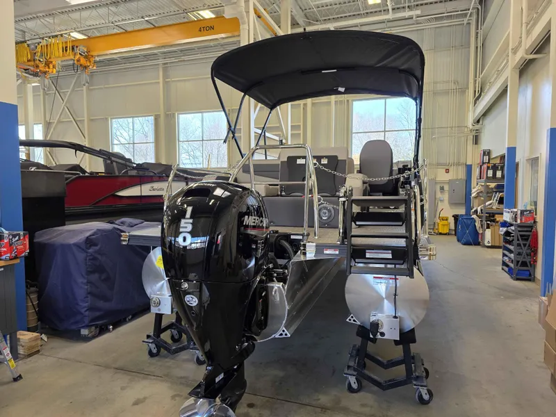 Slide: The Image of Barletta Cabrio 22UC 2025 - 5