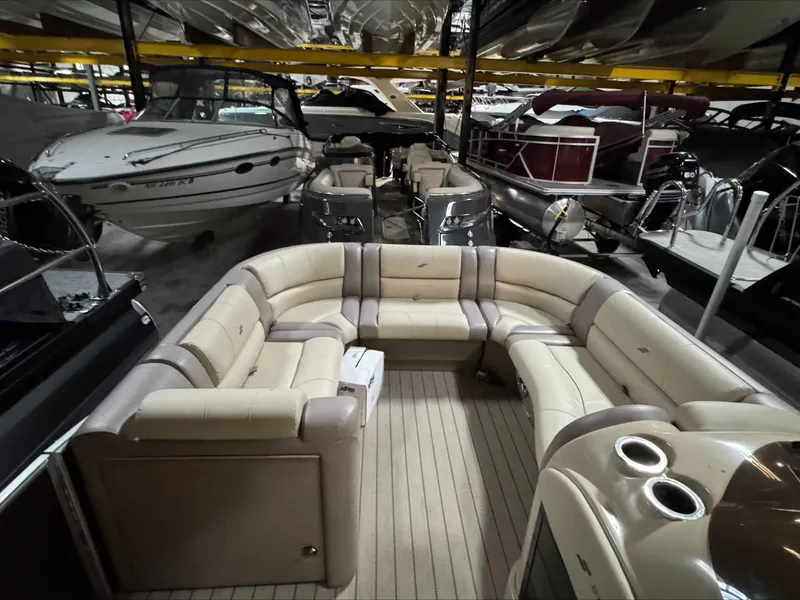 Slide: The Image of Starcraft MX 25 2018 - 12