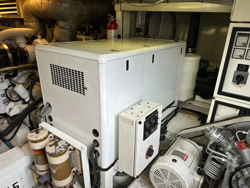 Slide: The Image of Cheoy Lee 72 2004 - 31