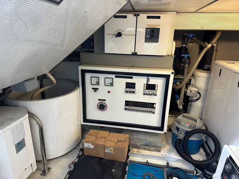 Slide: The Image of Cheoy Lee 72 2004 - 36