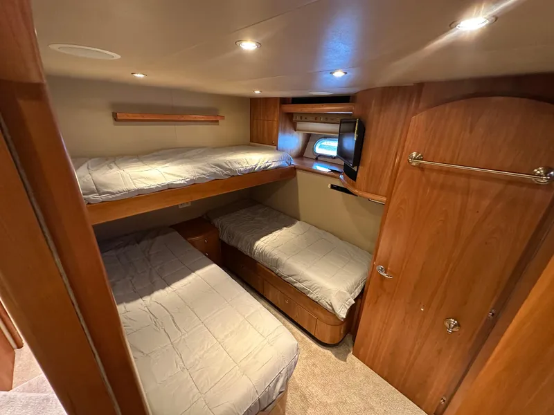 Slide: The Image of Cheoy Lee 72 2004 - 72