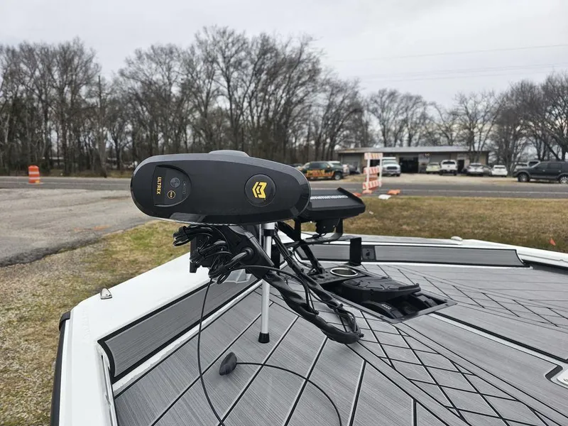 Slide: The Image of 2025 Avid 18 Vertex Crappie boat with advanced fishing equipment on deck. - 3