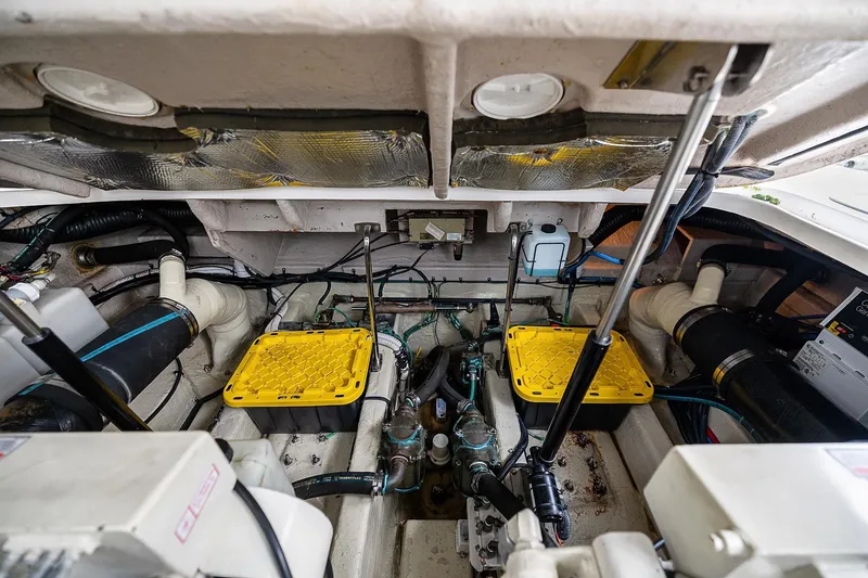 Slide: The Image of Engine Room - 32